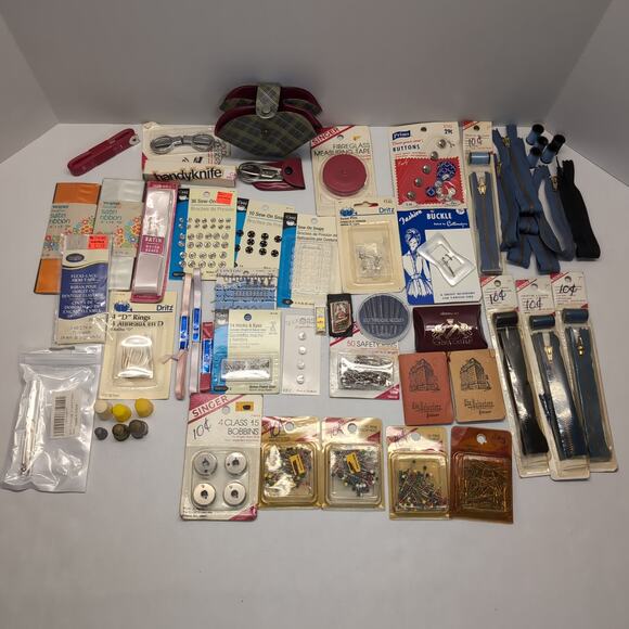Vintage Sewing Notions Lot Zipper Button Needle Snap Pin Scissors - Picture 1 of 13